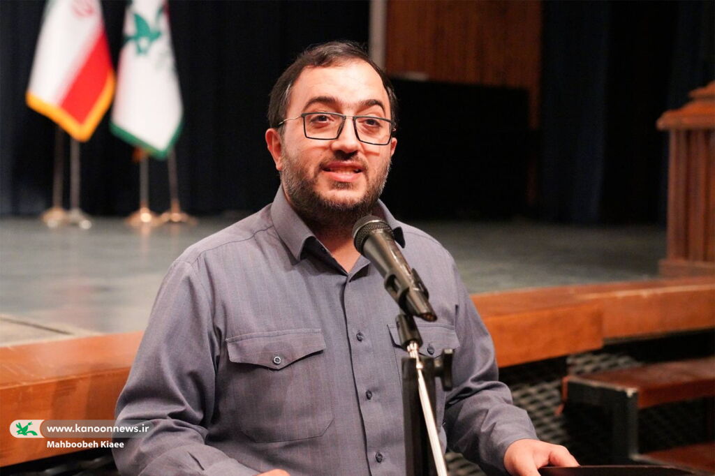 کودکان کار در مرکز آفرینشهای کانون میهمان بچهزرنگ شدند