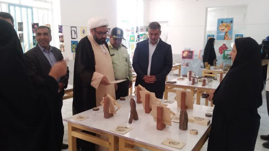 برپایی نمایشگاه فرصتی برای تماشا