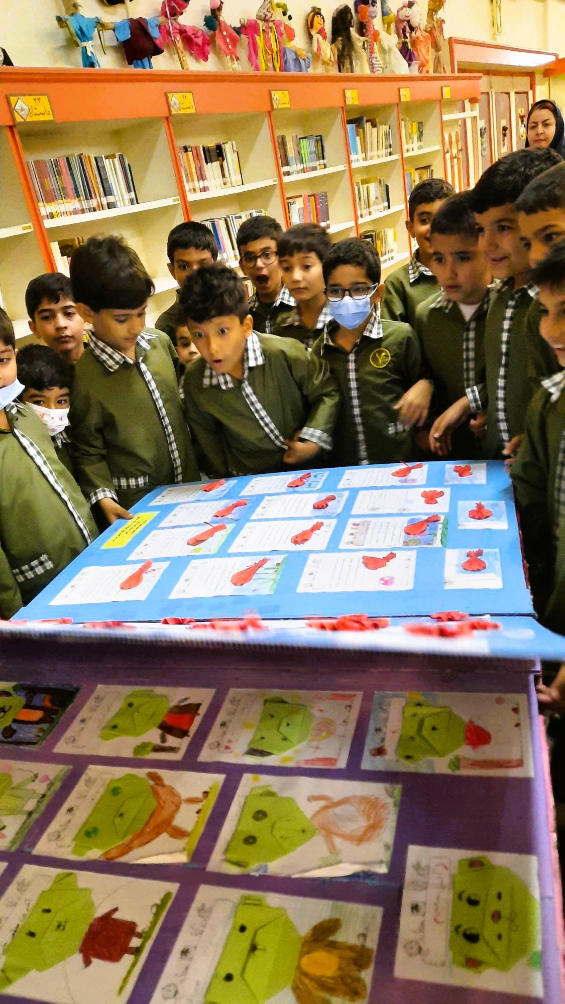 ۱۰۰۰ دانش آموز میهمان مرکز شماره ۳۰ شدند.