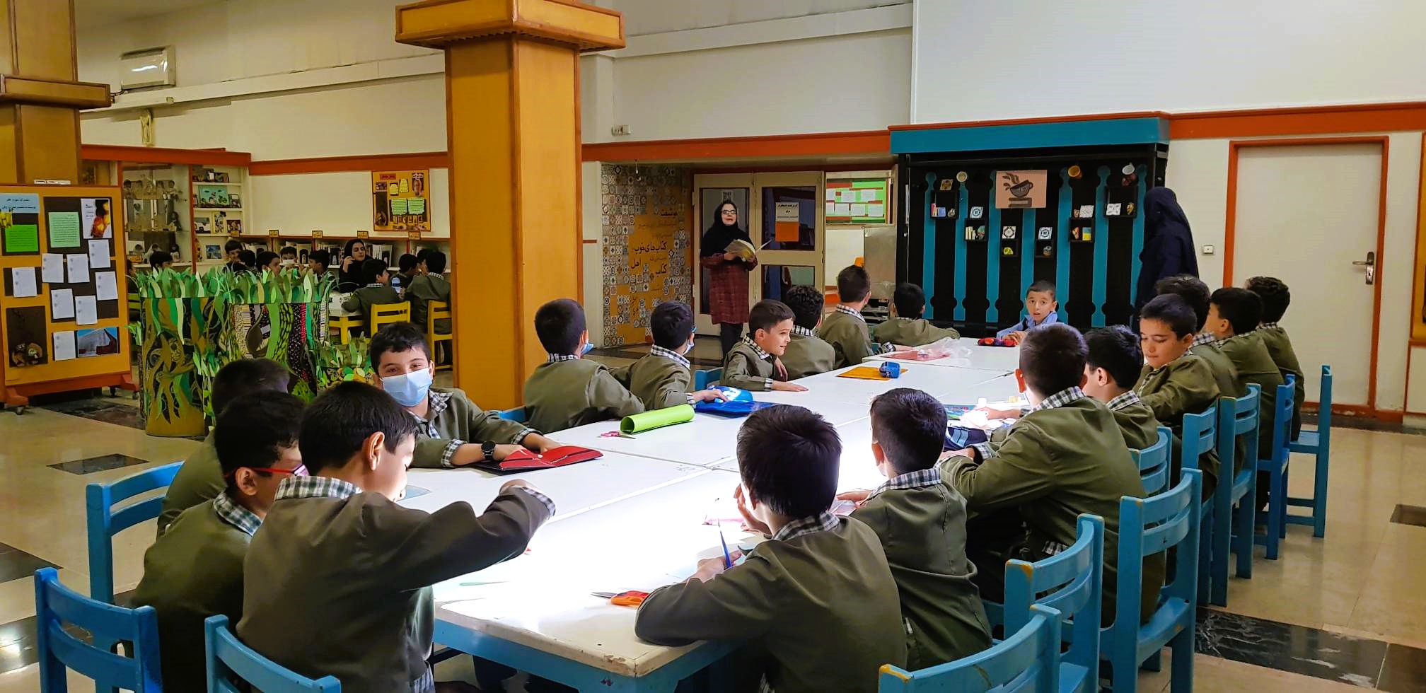 ۱۰۰۰ دانش آموز میهمان مرکز شماره ۳۰ شدند.