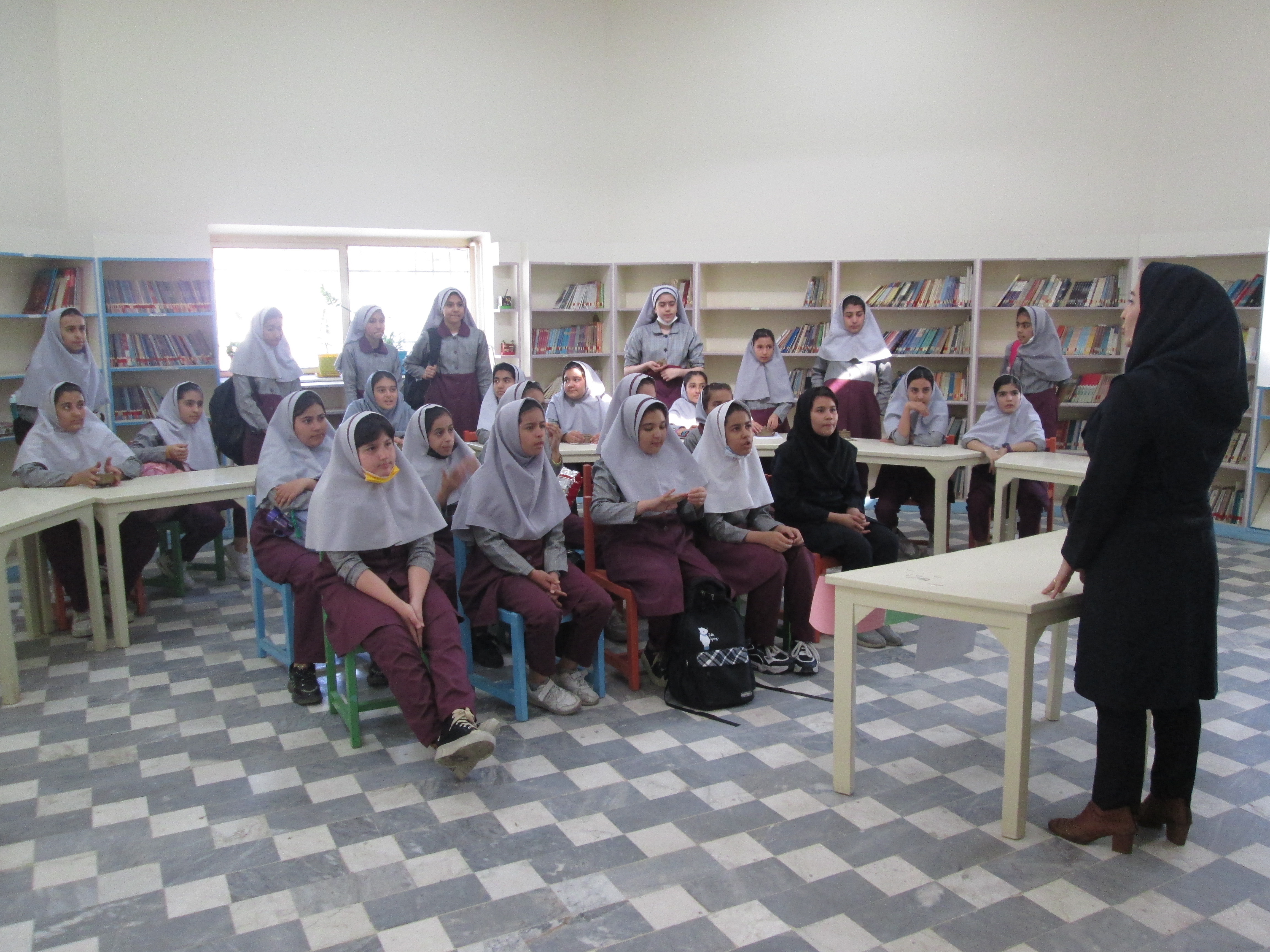 اعضای مرکز شهرقدس با طبیعت دوست شدند