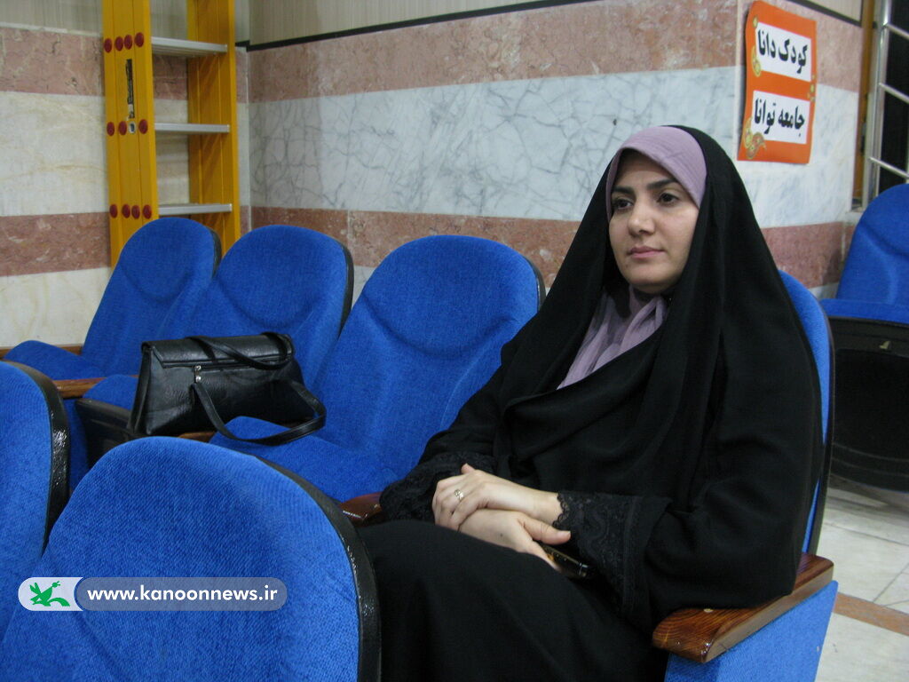 نشست آموزشی "شاه کلید ارتباط موثر با کودک" در کانون استان بوشهر برگزار شد