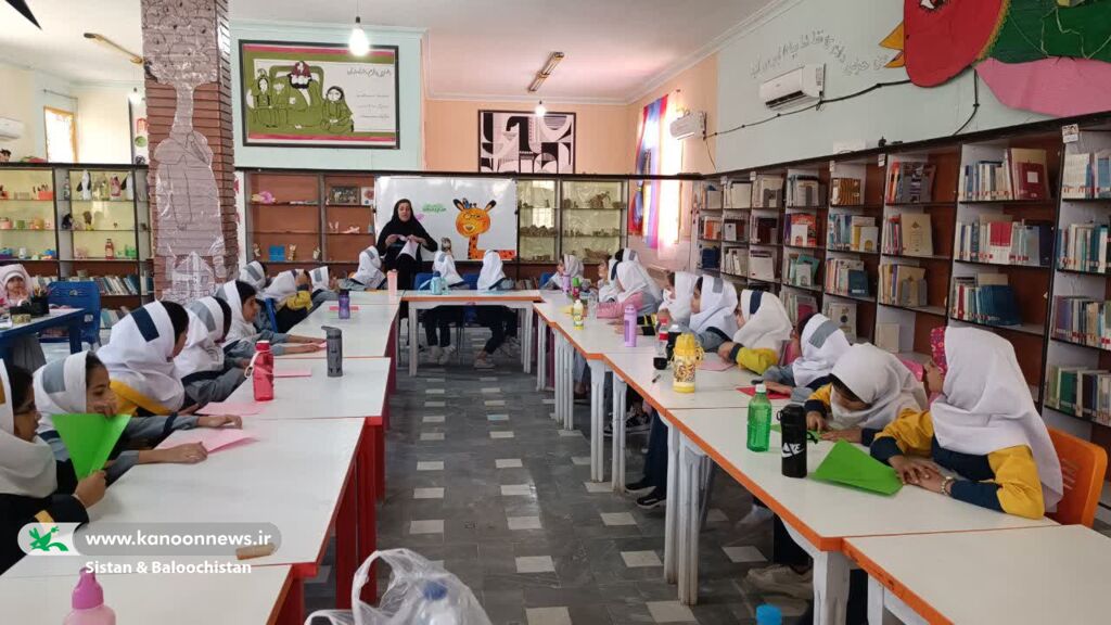 ادامهی حضور مربیان کانون استان در مدارس سیستان و بلوچستان به مناسبت هفته ملی کودک(بخش پایانی)