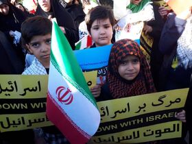 اعضای کانون لرستان درحمایت از کوکان مظلوم غزه در خرم آباد تجمع کردند