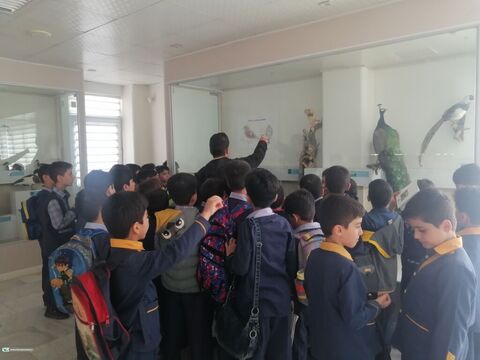 بازدید دانش آموزان مدرسه شهید سلیمانی
