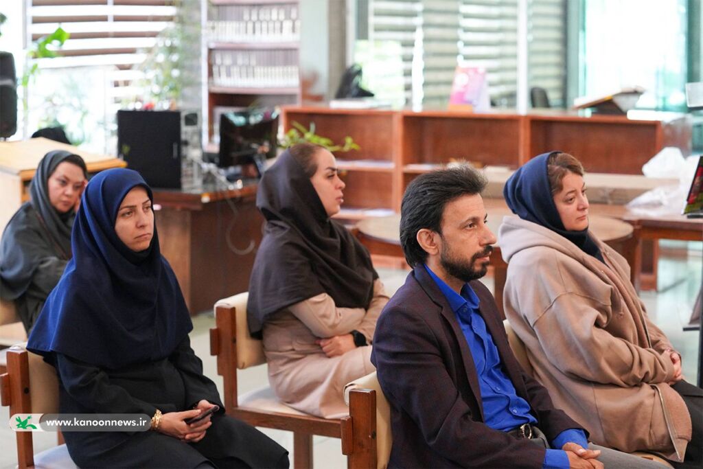 «سواد خواندن، کتابهای درسی و خواندنیهای مناسب»