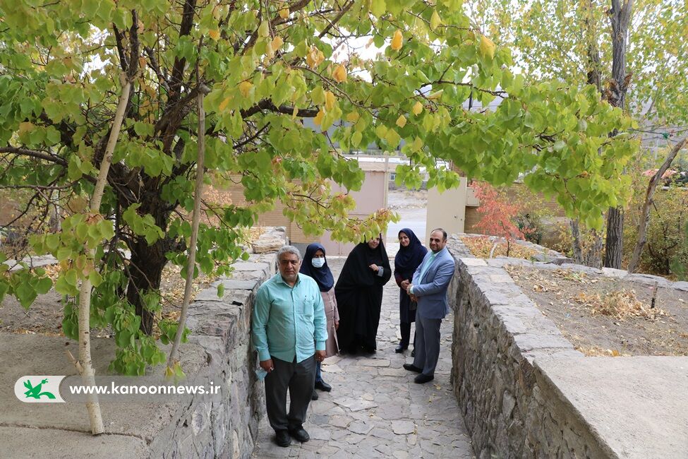 سرپرست کانون کرمان از مراکز فرهنگیهنری «راین» و «گروه» بازدید کرد