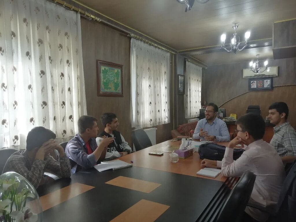 جلسهی مشاوران نوجوان کرمانشاه عصر کانون کرمانشاه رویداد بزرگ استعدادیابی نوجوان