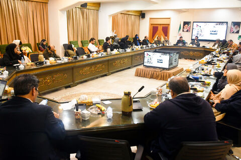 رونمایی کتاب «از گلوله تا گنجشک»