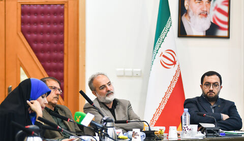 رونمایی کتاب «از گلوله تا گنجشک»