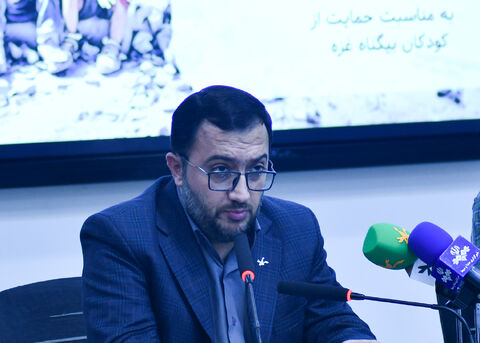 رونمایی کتاب «از گلوله تا گنجشک»