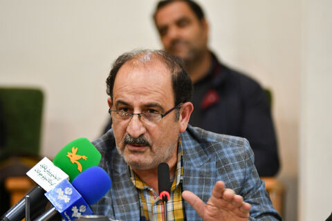 رونمایی کتاب «از گلوله تا گنجشک»