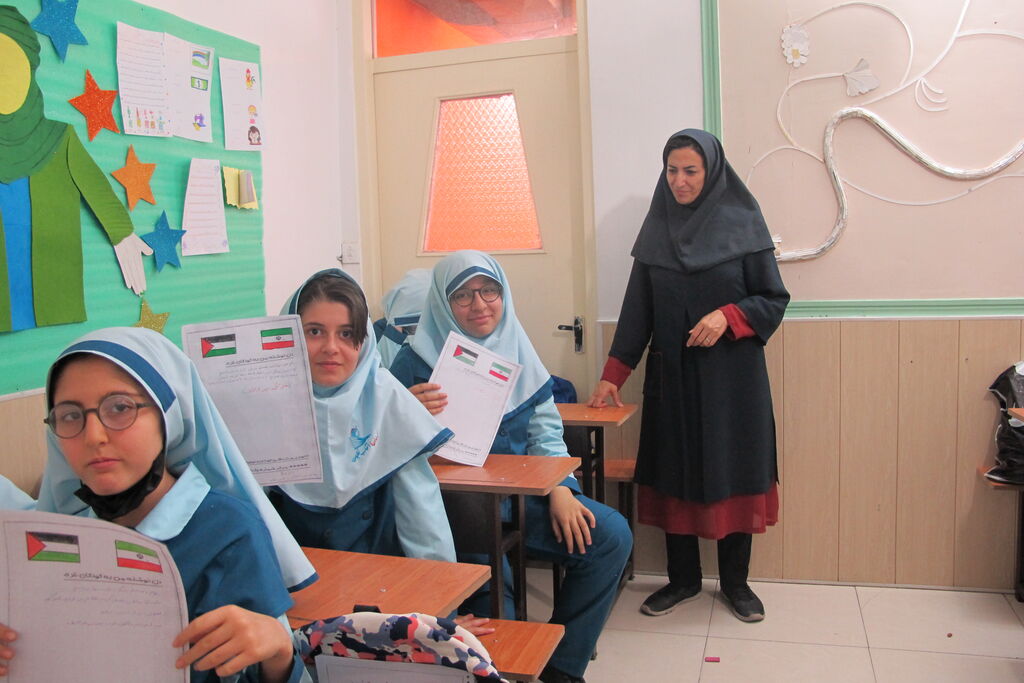 دلنوشتههای کودکان البرزی برای کودکان غزه