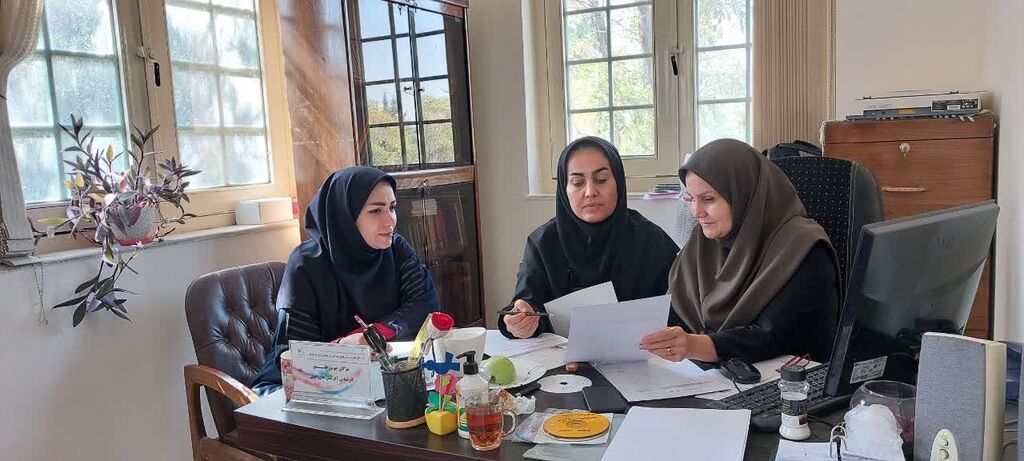 آغاز داوری طرحهای کتابخوانی استان آغاز داوری شیوههای خلاق توسعه و ترویج کتابخوانی کانون کرمانشاه