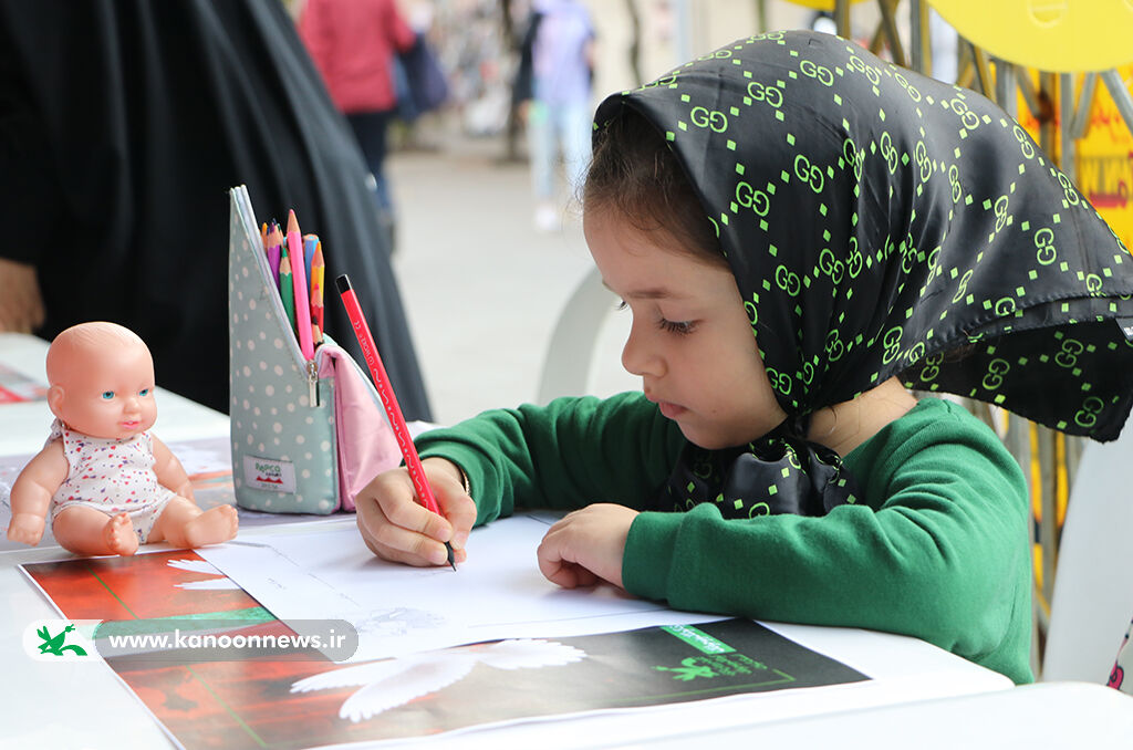 حضور گسترده کانونیها در گردهمآیی حمایت از مادران و کودکان فلسطینی