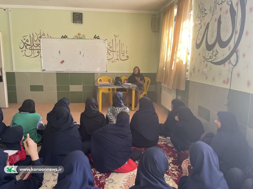 ثبتنام و شرکت در جشنوارهی قصهگویی، موضوعِ داغ این روزهای کانون گلستان