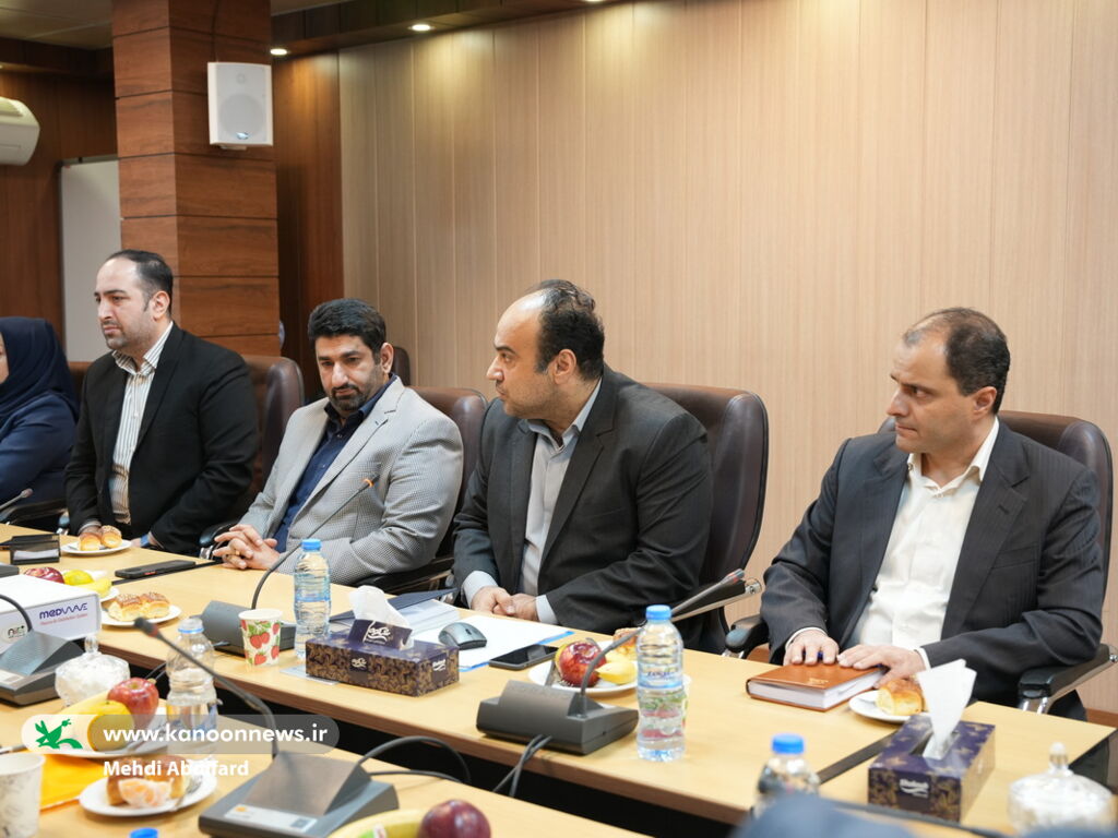 از ظرفیت جذب مدرس آموزش و پرورش استفاده کنید