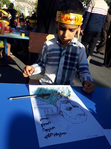 در ایستگاه بزرگ نقاشی حمایت از کودکان مظلوم فلسطین