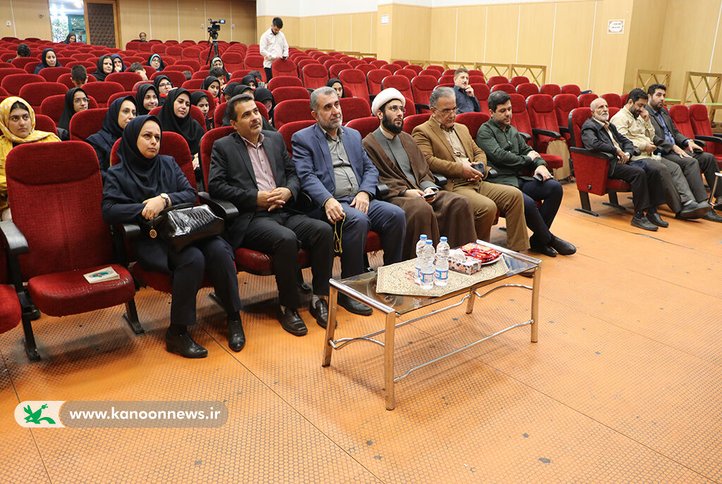 عصر شعر« آسمان دلشگرفت» در حمایت از کودکان فلسطینی