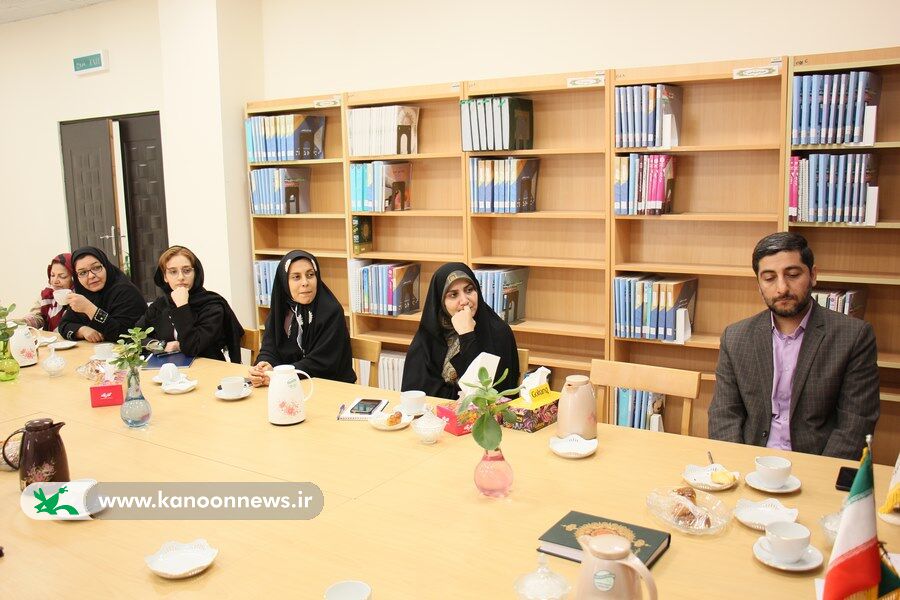 عصر شعر سراسری «اسم شب، صبح است»