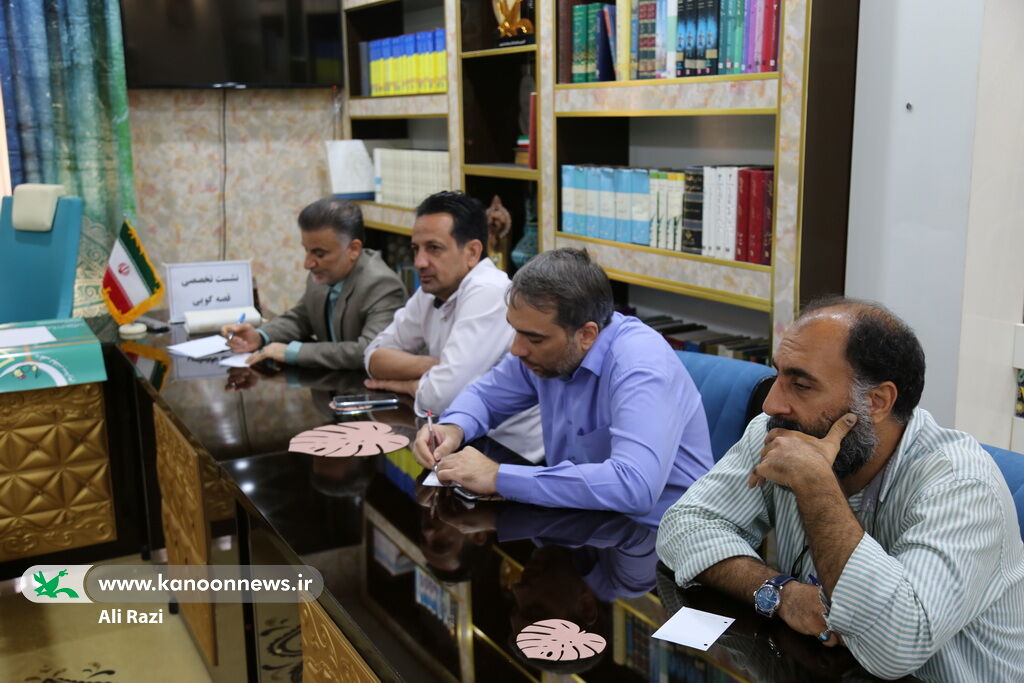 جلسه شورای برگزاری جشنواره استانی قصه گویی استان بوشهر