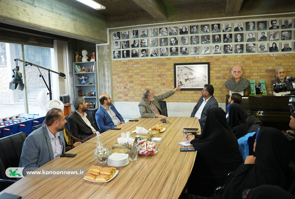 به تمام ۶۰ فعالیت کانون توجه کنید