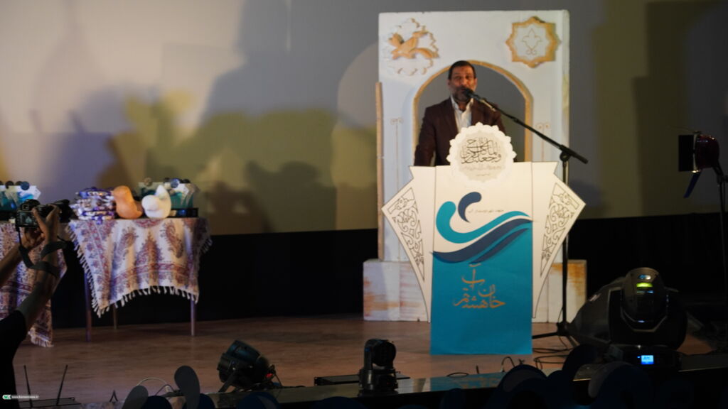 سومین مهرواره فرهنگی ادبی خان هشتم؛ آب خاتمه یافت