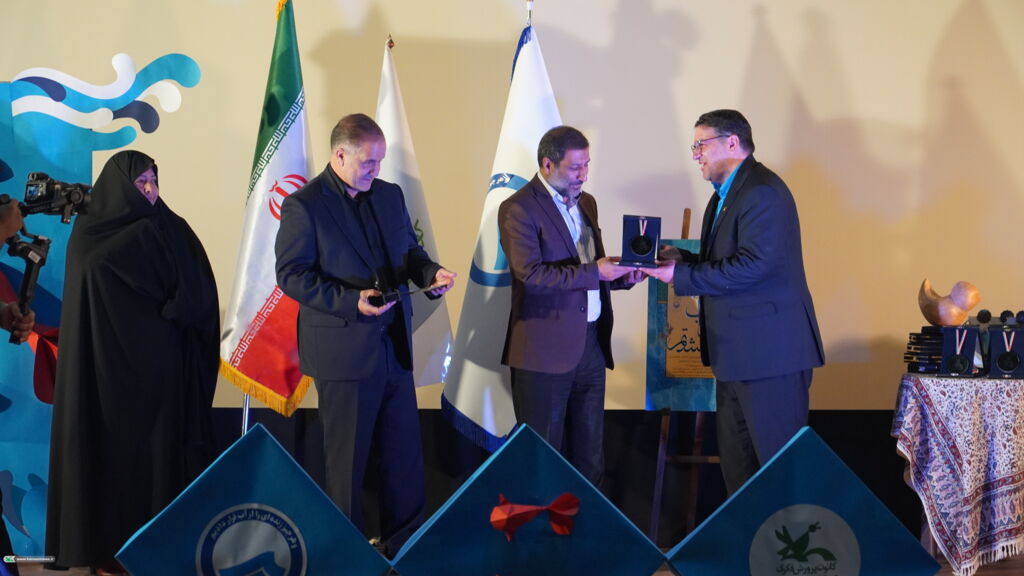 سومین مهرواره فرهنگی ادبی خان هشتم؛ آب خاتمه یافت