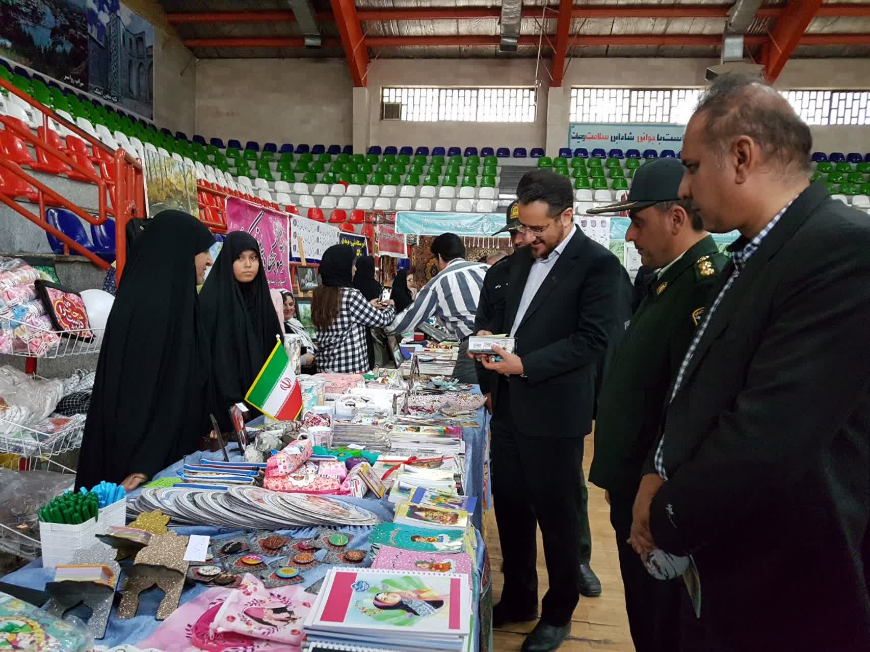 افتتاح نمایشگاه فعالیت‌های نوجوان‌محور در کرمانشاه