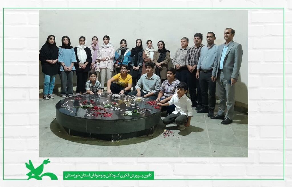 برگزاری نشست ادبی «حرف آخر عشق» برگزاری نشست ادبی«حرف آخر عشق»