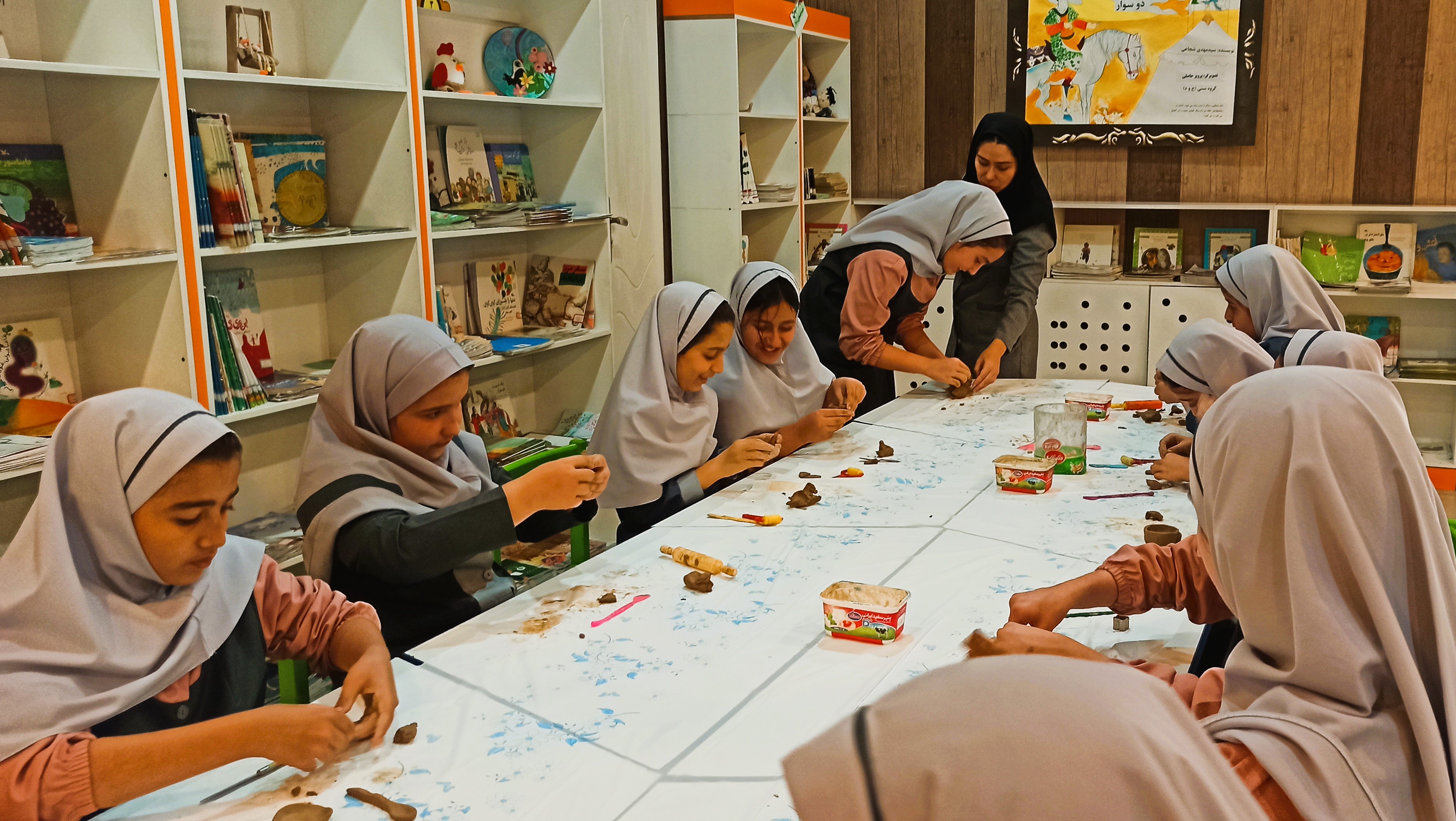 نهالهای سبز در مرکز نسیم شهر رویید