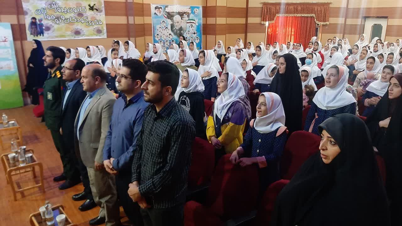 اجرای ویژهبرنامهی " ک مثل کودکی، ش مثل شهادت " در مرکز سنقر