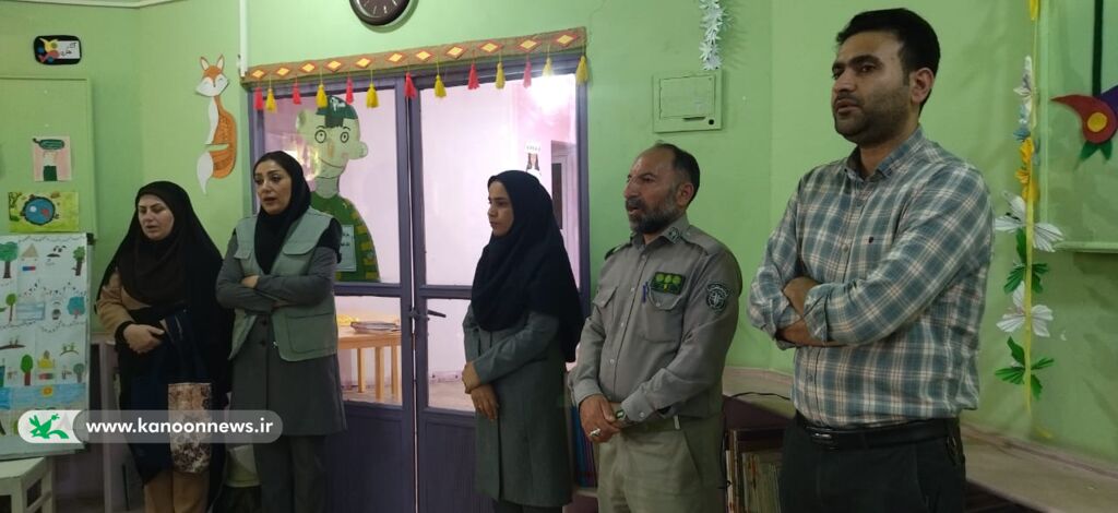 اعضا کانون پرورش فکری مرکز بردخون صاحب خانه محیط زیست شدند