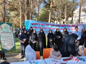 مراکز کانون خراسان جنوبی در حاشیه راهپیمایی ۱۳ آبان ایستگاه فرهنگی و هنری داشتند