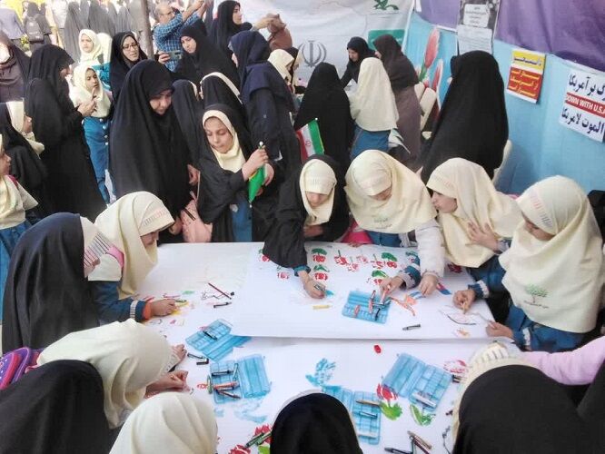 گرامیداشت روز دانشآموز و ۱۳ آبان در مراکز کانون