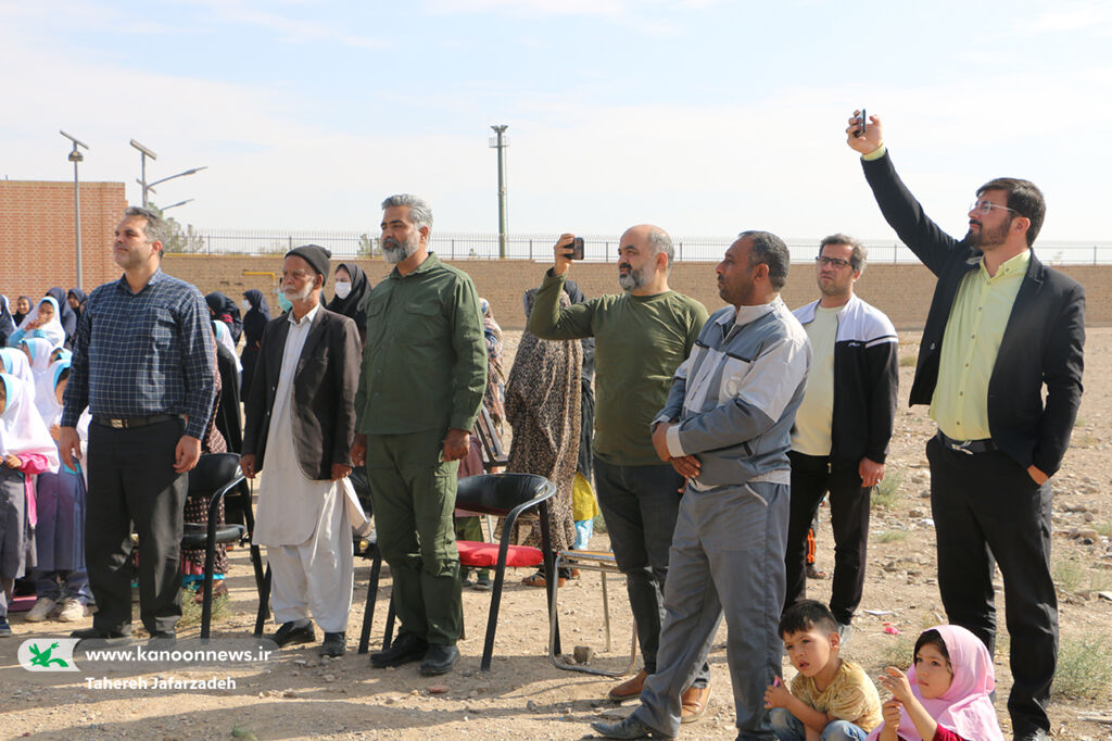 استقبال ۱۵۰۰۰ کودک و نوجوان مناطق کمبرخوردار سمنان از تماشاخانه سیار کانون