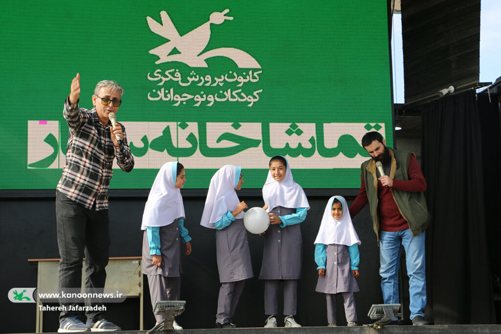 استقبال ۱۵۰۰۰ کودک و نوجوان مناطق کمبرخوردار سمنان از تماشاخانه سیار کانون