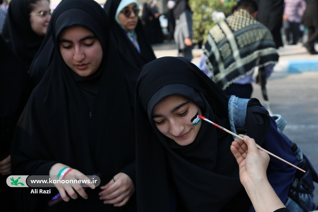 حضور فعال کانون استان بوشهر در راهپیمایی روز دانش آموز