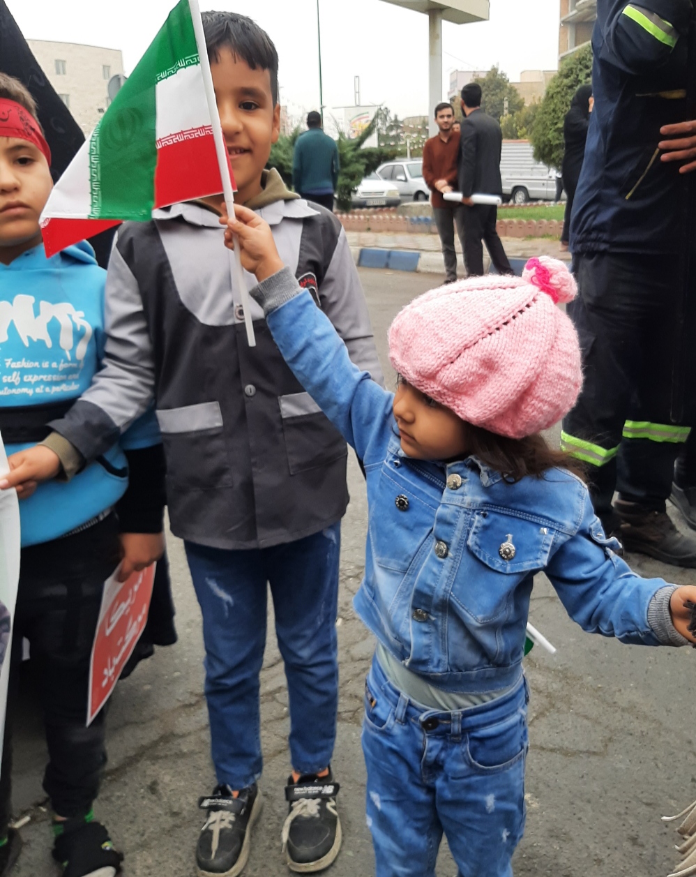 ویژه برنامه «دست در دست هم» برگزار شد