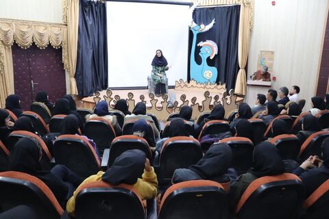 اولین روز از مرحله‌ی استانی جشنواره بین المللی قصه گویی در خراسان جنوبی به روایت دوربین
