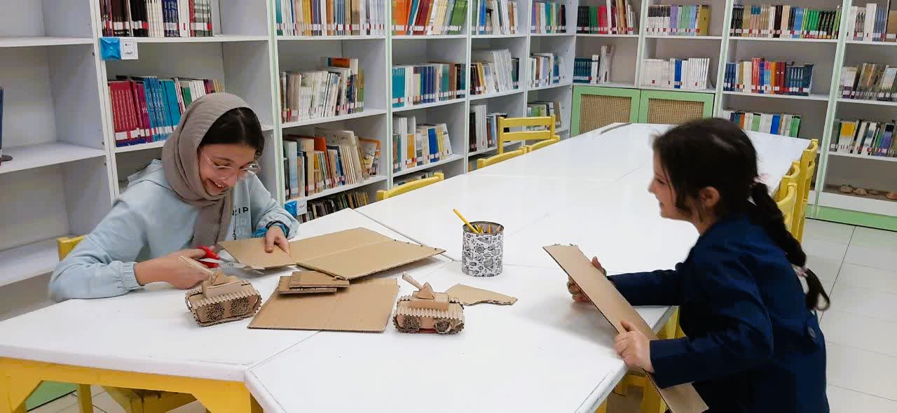 پویش «من هم یک فهمیده هستم» در مرکز شماره ۴۲ برگزار شد