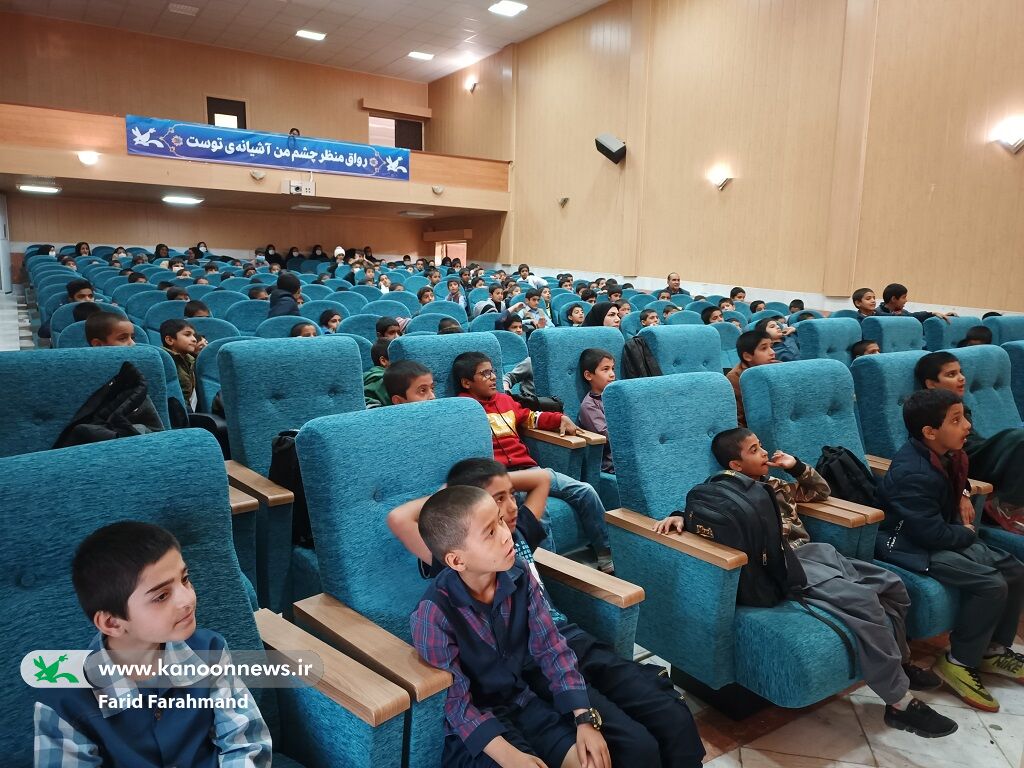 نمایش «فیلک» در سیستان و بلوچستان به روی صحنه رفت