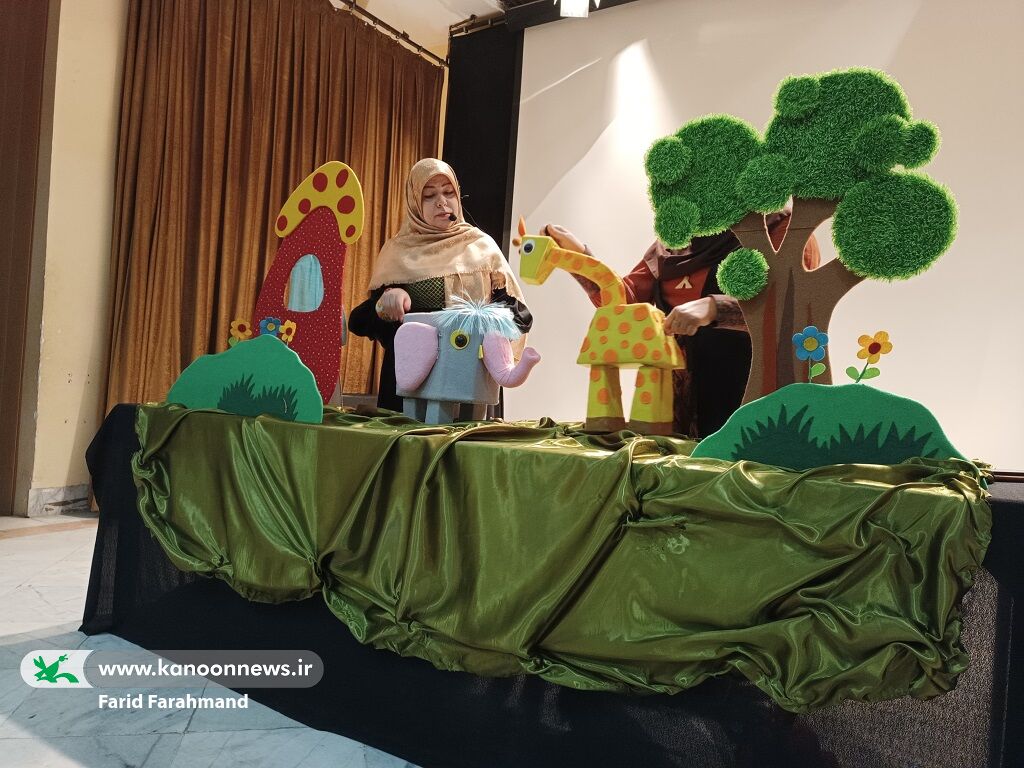 نمایش «فیلک» در سیستان و بلوچستان به روی صحنه رفت