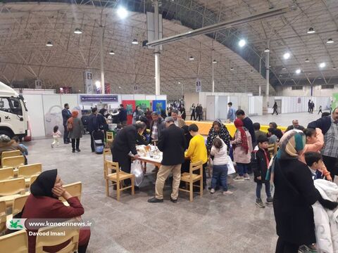 غرفه کانون پرورش فکری کودکان و نوجوانان استان در نمایشگاه بین‌المللی کتاب تبریز روز دوم