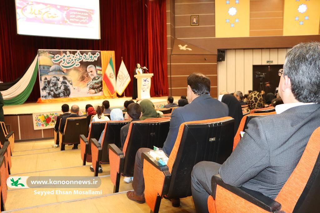 مهرواره طنین مقاومت در گلستان برگزار شد