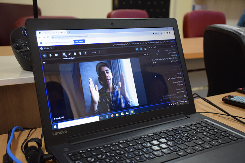 نشست تخصصی قصه های 90 ثانیه ای در کانون لرستان برگزار شد