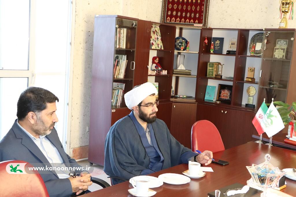 دیدار سرپرست کانون پرورش فکری گلستان با رئیس شورای هماهنگی تبلیغات اسلامی استان