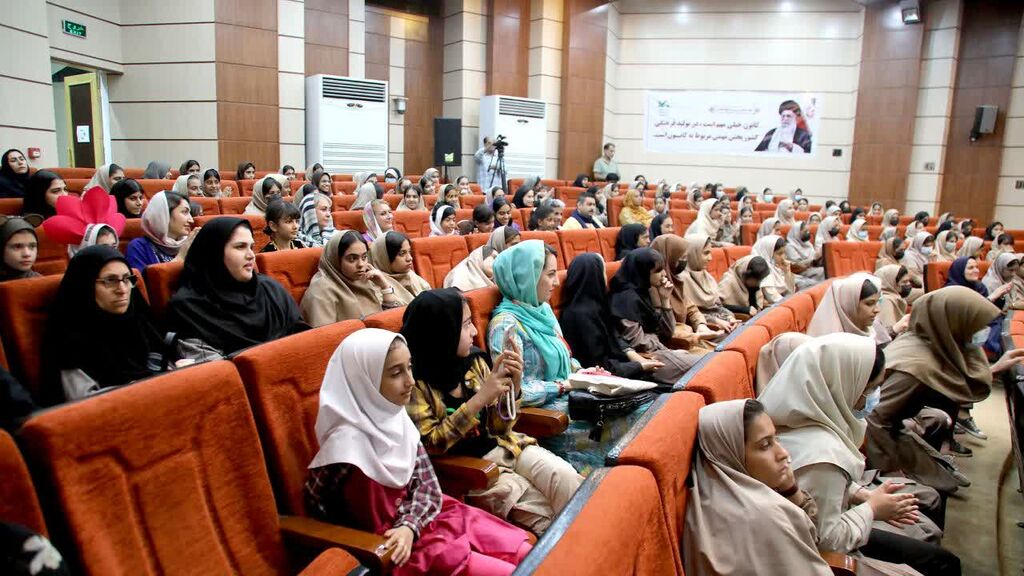 جشن قصهگویی در مرکز مجتمع آفرینش بندرعباس