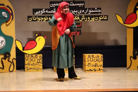 دومین روز رقابت قصه گویان البرز در جشنواره استانی