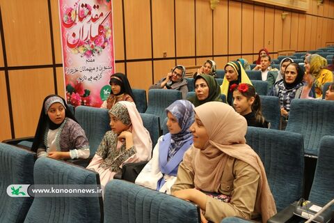 مرحله استانی بیست وپنجمین جشنواره بین المللی قصه گویی با رقابت قصه‌گوها در شهرکرد روز دوم